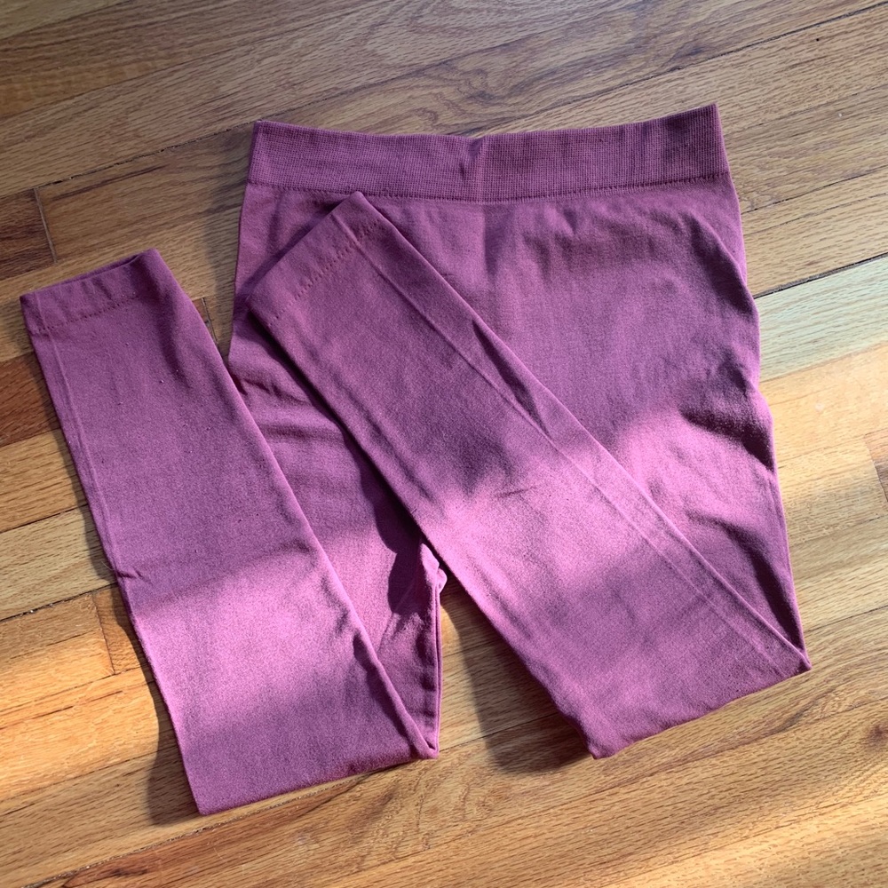 Maroon leggings
